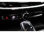 Volvo V60 2.0 T6 Plug-in hybrid AWD Plus Dark Rondomzicht Camera| Semi Electrische trekhaak| Electronic Climate Control | Adaptieve Cruise Control | Parkeersensoren | Rijstrooksensor Met Correctie | Navigatiesysteem | Verwarmbare Voorstoelen | Verwarmbaar Stuurwiel | Keyless Entry |