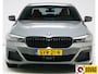 BMW 5-Serie 545e xDrive automaat 394 PK M-Sport M-performance parts Shadowline, Stoel + Stuurverw. 20" LMV, Ambiance verlichting, Driver assist