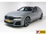 BMW 5-Serie 545e xDrive automaat 394 PK M-Sport M-performance parts Shadowline, Stoel + Stuurverw. 20" LMV, Ambiance verlichting, Driver assist