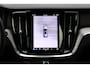 Volvo V60 2.0 T6 Plug-in hybrid AWD Plus Dark Rondomzicht Camera| Semi Electrische trekhaak| Electronic Climate Control | Adaptieve Cruise Control | Parkeersensoren | Rijstrooksensor Met Correctie | Navigatiesysteem | Verwarmbare Voorstoelen | Verwarmbaar Stuurwiel | Keyless Entry |