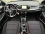 Kia Rio 1.2 (4 cil.), Apple CarPlay, Clima, Cruise Control, Navigatie, Achteruitrijcamera, LM-velgen 15" & all-season banden, Led