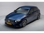 Mercedes-Benz A-klasse 180 AMG Business Solution Aut. [ LED Apple/Android Stoelverwarming ]