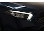 Mercedes-Benz A-klasse 180 AMG Business Solution Aut. [ LED Apple/Android Stoelverwarming ]