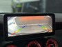 Mercedes-Benz A-klasse 180 AMG | Unieke Auto | Sfeerverlichting | Twotone leder | Groot scherm | AMG Uitlaat | alcantara dashboard