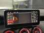 Mercedes-Benz A-klasse 180 AMG | Unieke Auto | Sfeerverlichting | Twotone leder | Groot scherm | AMG Uitlaat | alcantara dashboard