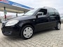 Skoda Roomster 1.6-16V Style, airco, cruisecontrol, trekhaak, zeer ruime en praktische auto met een hoge instap.
