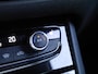 Opel Grandland 1.6 Turbo Plug-In Hybrid GS | AGR Comfortstoelen | Achteruitrijcamera | Parkeersensoren voor en achter | Navigatiesysteem | Voorstoelen verwarmd