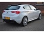 Alfa Romeo Giulietta 1.4 T Distinctive '12 Pano Leder Clima Navi Cruise Inruil mogelijk