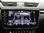 Skoda Superb Combi 1.4 TSI iV Laurin & Klement 218PK Pano-Schuifdak, Trekhaak, 360gr. Camera, 19" LM Velgen, Stoel-Stuurverwarming, Stoelkoeling, Elektrische stoelen met memory, Keyless, Matrix LED-Verlichting, Navi