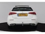 Mercedes-Benz A-klasse 250 e Luxury Line (PANORAMADAK, TREKHAAK, CAMERA, SFEERVERLICHTING, STOELVERWARMING)