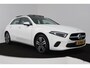 Mercedes-Benz A-klasse 250 e Luxury Line (PANORAMADAK, TREKHAAK, CAMERA, SFEERVERLICHTING, STOELVERWARMING)