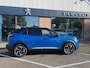 Peugeot 2008 1.2 130pk GT-Line Apple Carplay & Android Auto | Afneembare TREKHAAK | Navigatie | Achteruitrijcamera | Stoelverwarming | 4S banden | P-hulp |LMV