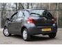 Toyota Yaris 1.0 VVTi Acces / Airco / Trekhaak / Rijklaarprijs! / 12mnd Bovag garantie
