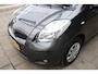 Toyota Yaris 1.0 VVTi Acces / Airco / Trekhaak / Rijklaarprijs! / 12mnd Bovag garantie