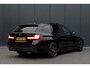 BMW 5-Serie Touring 530e Business Edition Plus | M-PAKKET | ADAPTIEVE CRUISE CONTROL | HEAD UP | PANORAMADAK | 360° CAMERA