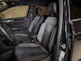 Volkswagen T-Roc 1.5 TSI R-Line Edition / 150pk / Stoel en stuur verwarming / Achteruitrij camera / Keyless /