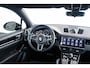 Porsche Cayenne Coupé 3.0 E-Hybrid Comfortstoelen - Stoelverwarming - stoelventilatie - Adaptieve luchtvering - Privacybeglazing - Adaptieve cruise control - Soft-Close - Digitale radio