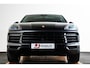 Porsche Cayenne Coupé 3.0 E-Hybrid Comfortstoelen - Stoelverwarming - stoelventilatie - Adaptieve luchtvering - Privacybeglazing - Adaptieve cruise control - Soft-Close - Digitale radio