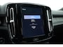 Volvo XC40 1.5 T5 Plug-in hybrid Plus Dark Facelift | Elek. stoelen +  geheugen | H&K Audio | Camera  | Stoel + stuurverw. |