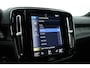 Volvo XC40 1.5 T5 Plug-in hybrid Plus Dark Facelift | Elek. stoelen +  geheugen | H&K Audio | Camera  | Stoel + stuurverw. |