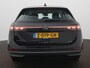 Volkswagen Passat Variant 1.5 eTSI Business Automaat - Navigatie - ACC - Stoelverwarming - Camera - Side Assist - LED