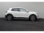 Kia Stonic 1.0 T-GDi ComfortPlusLine Navigator 2017 | Goed Onderhouden | Cruise Control | Trekhaak | Navigatie | DAB Radio | Achteruitrij Camera | Lichtmetalen Velgen | Stuurwiel Bediening | 2 Sleutels | NAP Nationale Autopas