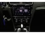 Volkswagen Golf Variant 1.5 TSI Highline Business R 2019 | Panorama Dak | Stoel Verwarming | Carplay | DAB Radio | Adaptive Cruise Control | Navigatie | Achteruitrij Camera | Digitaal Dashboard | NAP Nationale Autopas