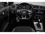 Volkswagen Golf Variant 1.5 TSI Highline Business R 2019 | Panorama Dak | Stoel Verwarming | Carplay | DAB Radio | Adaptive Cruise Control | Navigatie | Achteruitrij Camera | Digitaal Dashboard | NAP Nationale Autopas