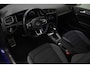 Volkswagen Golf Variant 1.5 TSI Highline Business R 2019 | Panorama Dak | Stoel Verwarming | Carplay | DAB Radio | Adaptive Cruise Control | Navigatie | Achteruitrij Camera | Digitaal Dashboard | NAP Nationale Autopas