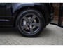 Land Rover Defender 110 P300e 110 X-Dynamic SE