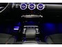 Mercedes-Benz CLA 220 AMG Line / CLA45 AMG Diffuser / Panamericana Grille / Panoramadak / Sfeerverlichting / Stoelverwarming / LED High Performance / 19'' LMV / Augmented Reality Video / Navigatie / Widescreen / Lane Assist