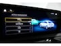 Mercedes-Benz CLA 220 AMG Line / CLA45 AMG Diffuser / Panamericana Grille / Panoramadak / Sfeerverlichting / Stoelverwarming / LED High Performance / 19'' LMV / Augmented Reality Video / Navigatie / Widescreen / Lane Assist