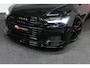 Audi A6 Avant 55 TFSI e quattro Competition / S6 Diffuser / Maxton Design Bodykit V.2 / Panoramadak / HD Matrix LED / Elektr. verstelbare voorstoelen + memory / HUD / Elektr. wegklapbare trekhaak / Apple Carplay - Android Auto / Stoelverwarming / Adaptive Cruise Control / 21'' LMV / Achteruitrijcamera / Valcona lederen bekleding / Dodehoek detectie / Draadloze telefoonlader