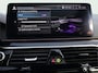 BMW 5-Serie 530E M SPORT / PANODAK / LEDER / STOELVW / CARPLAY / 18"