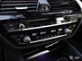 BMW 5-Serie 530E M SPORT / PANODAK / LEDER / STOELVW / CARPLAY / 18"