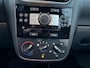 Opel Corsa 1.4-16V Comfort 3-Drs Automaat Audio-CD/MP3 Electric pakket Getint glas 2 x airbag Dealeronderhoud Nieuwe Apk!