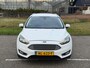 Ford Focus Wagon 1.5 TDCI Titanium AUT/NAVI/CARPLAY/CLIMATE/PDC/TREKHAAK/€4.850-NETTO