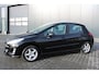 Peugeot 308 1.6 VTi XS 4 nieuwe ALL-season banden Trekhaak