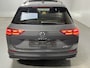 Volkswagen Golf Variant 1.5 eTSI R-Line / AUTOMAAT/ PANO/ IQ. LIGHT V & A/ STUUR + STOEL VERWARM./ CAMERA/ ACC/ APP CONNECT/ RIJ-MODI/ DIGITAL DASH/ NAVI/ CLIMA/ DAB/ 17'' LMV