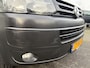 Volkswagen Transporter Kombi 2.0 TDI L1H1 140pk DSG Automaat Btw en bpm vrij 9 persoons Trekhaak Airco Cruisecontrole ex overheidsauto Dealer onderhouden 1e eigenaar Euro 5 Groeps vervoer Taxi Personenbus Tourer Combi Minivan