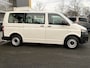 Volkswagen Transporter Kombi 2.0 TDI L1H1 140pk DSG Automaat Btw en bpm vrij 9 persoons Trekhaak Airco Cruisecontrole ex overheidsauto Dealer onderhouden 1e eigenaar Euro 5 Groeps vervoer Taxi Personenbus Tourer Combi Minivan