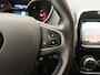 Renault Captur TCe 130 Intens | Trekhaak | R-link navigatie | Two-tone metaalkleur | Climate Control | Parkeersensoren rondom met achteruitrijcamera | Lichtmetalen velgen |