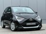 Toyota Aygo 1.0 VVT-i X-Play - Black Sand Pearl - Camera/Carplay - Aygo Aktie x6 v.a. €8.995