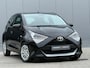 Toyota Aygo 1.0 VVT-i X-Play - Black Sand Pearl - Camera/Carplay - Aygo Aktie x6 v.a. €8.995