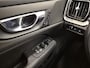 Volvo V60 2.0 T6 Recharge AWD Inscription | Long Range | Trekhaak | Stoelverwarming | Schuif/kantel panoramadak | Stuuverwarming | camera | Parkeersensoren | Memory | Keyless entry/start |