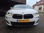 BMW X2 SDrive20i High Executive M-Sport 192PK Panoramadak / Apple Carplay / Achteruitrijcamera / Led Verlichting /
