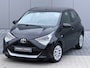 Toyota Aygo 1.0 VVT-i X-Play - Black Sand Pearl - Camera/Carplay - Aygo Aktie x6 v.a. €8.995