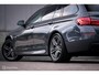 BMW 5-Serie Touring 520i M Sport Edition High Exe LCI | Leder | Memory | Comfortseats | M pakket | Sportonderstel | Zeer mooi |