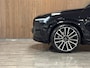 Volvo XC90 T8 AWD Recharge Ultra Black Edition Executive Full Option! | Bowers & Wilkins | Luchtvering | Stoelventilatie | Trekhaak | 360° Camera | Head-Up Display | Stoelmassage | 455pk | Adaptieve Cruise Control | Stoelverwarming voor+achter | Stuurwielverwarming | Schuifdak | 22 Inch | Matrix Full LED Meesturende koplampen | Pilot Assist | BLIS Dode Hoek Detectie | Alcantara hemelbekleding | Lederen handgrepen en zonnekleppen | Elektrische voorstoelen geheugen | Nappa Lederen bekleding | Zitting verlenging voorstoelen | Lederen Dashboard | Gelamineerde/geluidwerende zijruiten | Keyless Drive | Parkeersensoren voor+achter | Privacy Glass | Elektrisch bedienbare achterklep | Geïntegreerde zongordijnen achterportieren | Geïntegreerd kinderzitje achterin | Verlichte instaplijsten | 7-Persoons | 4-Zone Climate Control | DAB Radio | Apple Carplay/Android Auto | Alarm Klasse III | Draadloos telefoon opladen | Volvo On Call met mobiele App functie | Onyx Black Metallic |