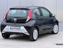 Toyota Aygo 1.0 VVT-i X-Play - Black Sand Pearl - Camera/Carplay - Aygo Aktie x6 v.a. €8.995